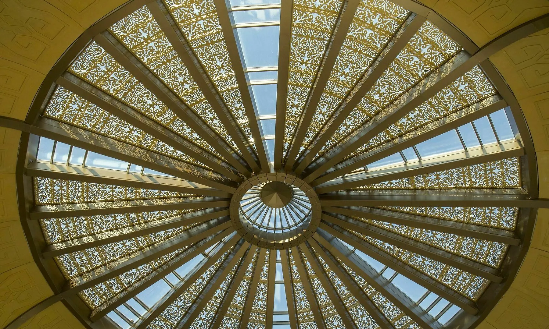 מלון The St. Regis Astana קזחסטן